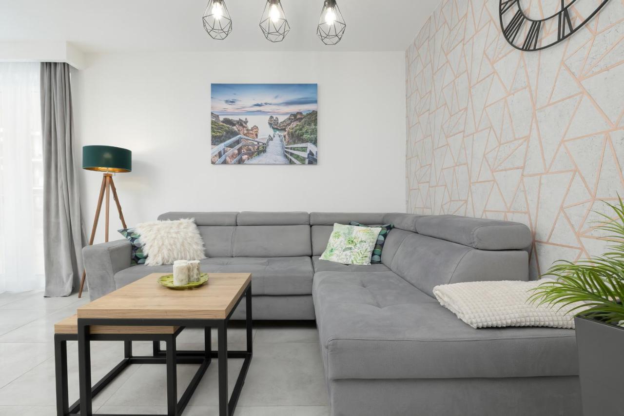Apartment Ernesto Rewal